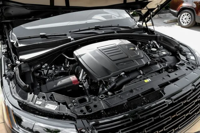 New 2026 Black Land Rover S image 56