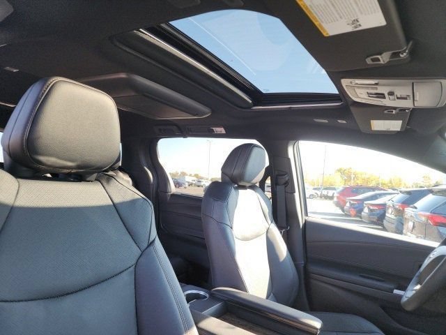 Used 2025 Midnight Black Metallic Toyota Platinum image 13