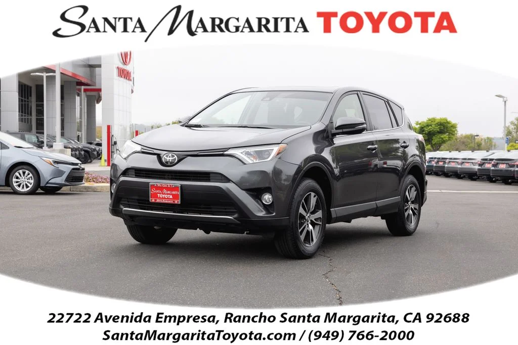 2018 Toyota RAV4 XLE's photo
