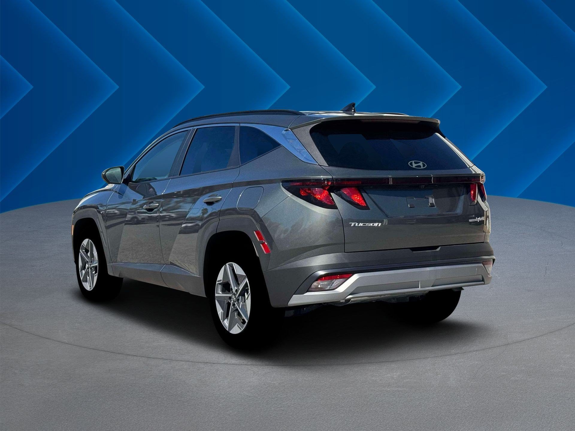 New 2026 Amazon Gray Hyundai SEL AWD image 5