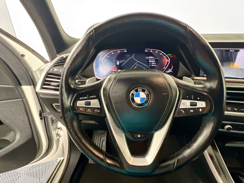 Used 2023 White BMW xDrive40i image 17