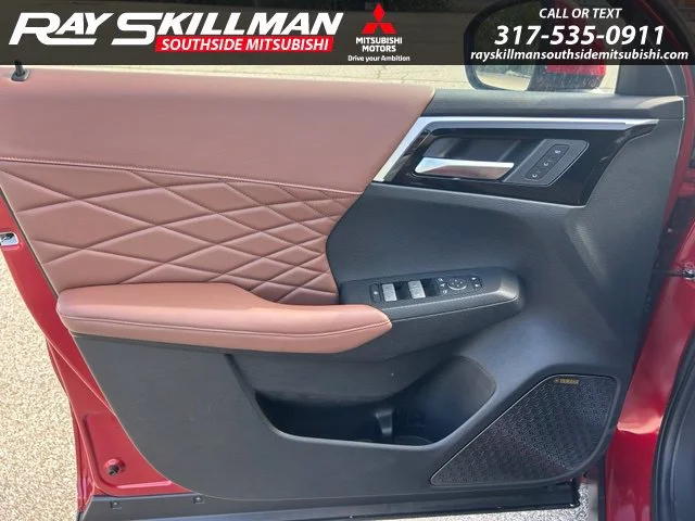 2026 Mitsubishi Outlander SEL - Photo 10