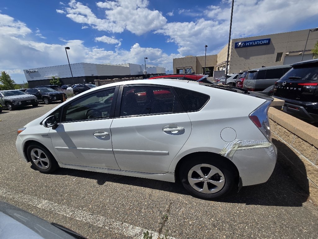 Used 2012 Blizzard Pearl Toyota Four image 2