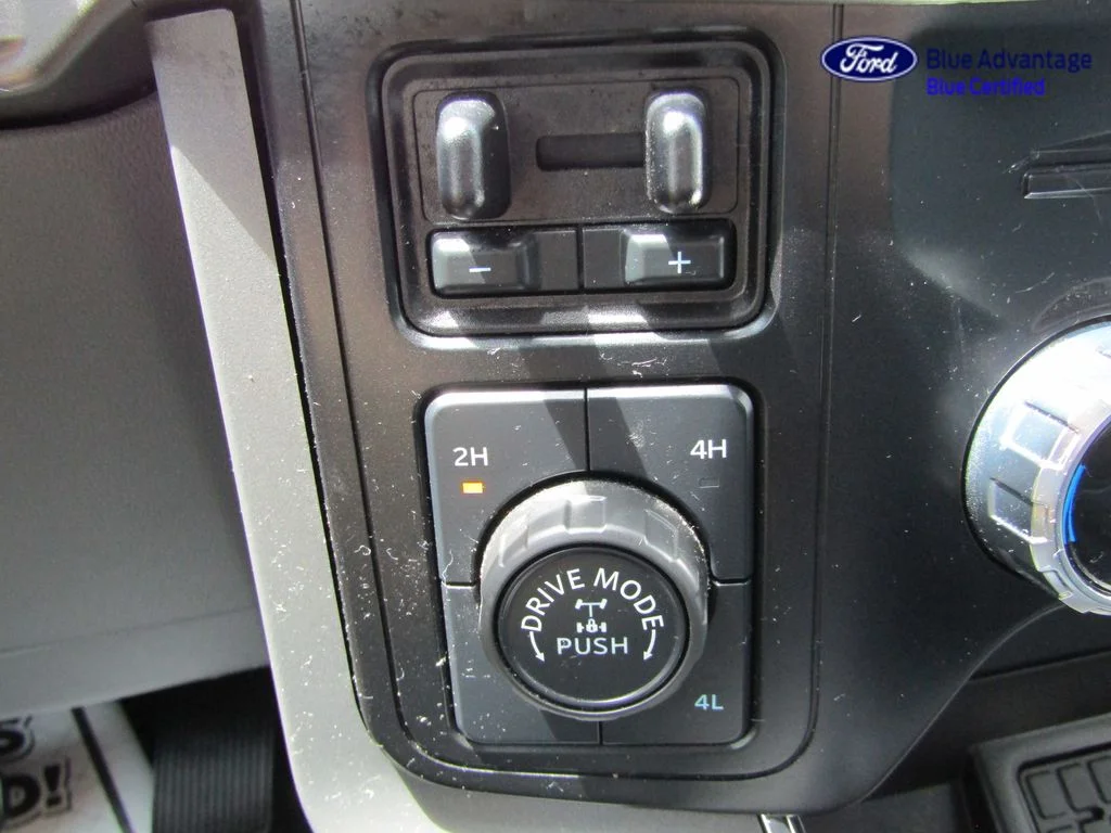 Certified Used 2024 Agate Black Metallic Ford XLT image 39