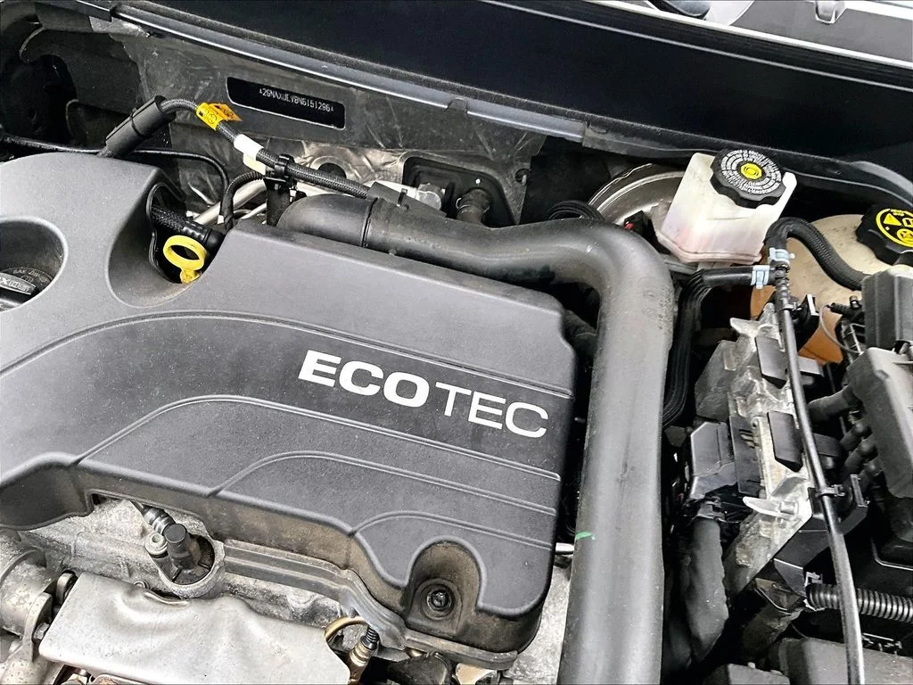Used 2022 Gray Chevrolet LT image 35