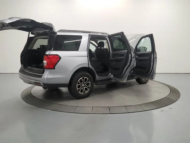 Used 2024 Silver Ford XLT image 16