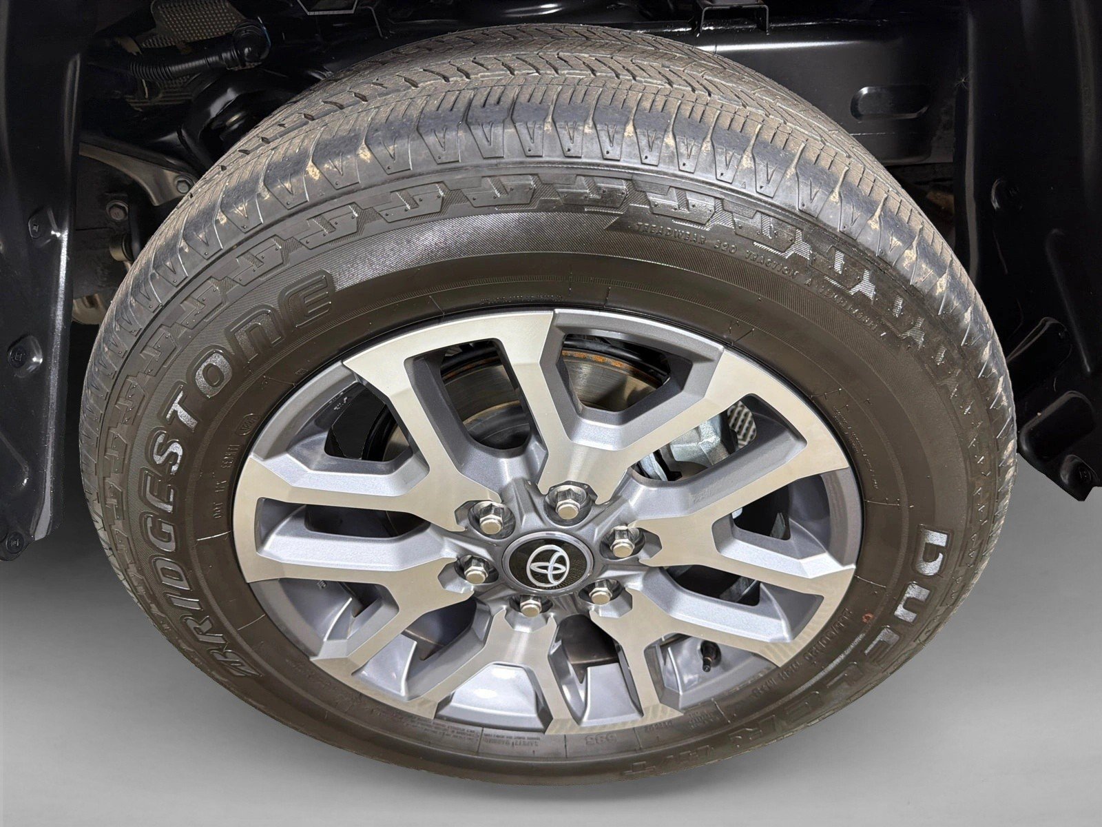 Used 2025 Wind Chill Pearl Toyota 1794 Edition Hybrid image 20