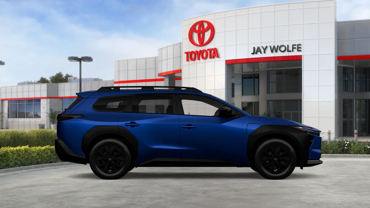 2026 Toyota bZ Woodland Woodland Premium - Photo 32