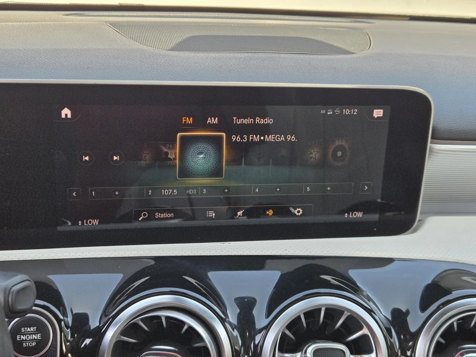 Used 2019 Digital White Metallic Mercedes-Benz A 220 Sedan image 9