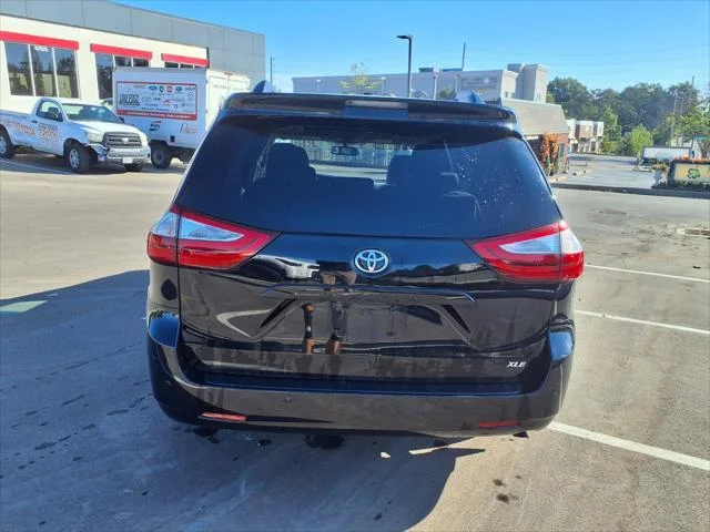 Certified Used 2017 Midnight Black Metallic Toyota XLE 8-Passenger image 58
