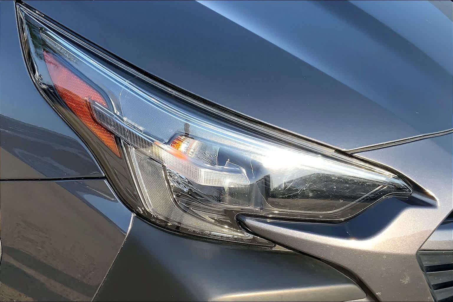 Used 2025 Magnetite Gray Metallic Subaru Premium image 28