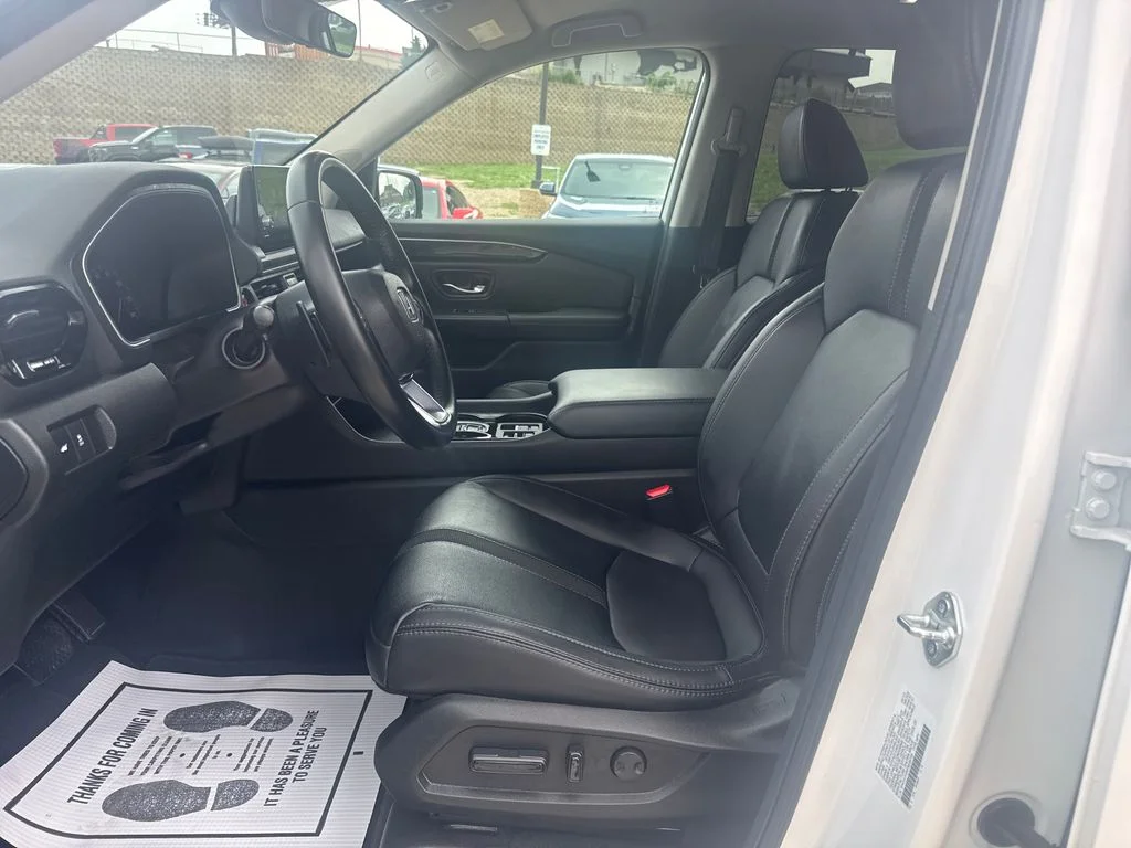 2023 Honda Pilot EX-L - Photo 9
