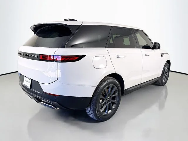 Used 2025 Gray Land Rover S image 5