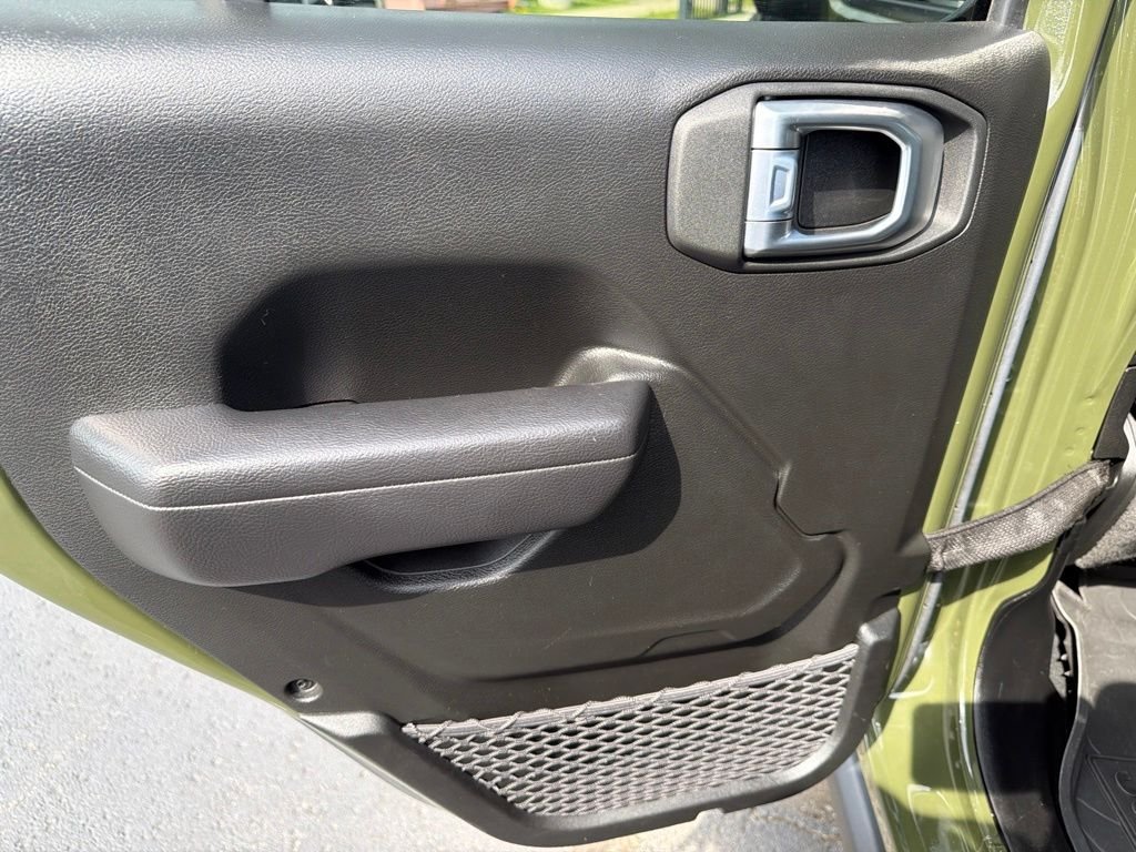 Used 2023 Green Jeep Willys 4xe image 12