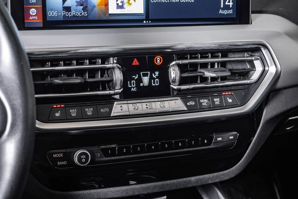 Used 2023 Dark Graphite BMW xDrive30i image 23
