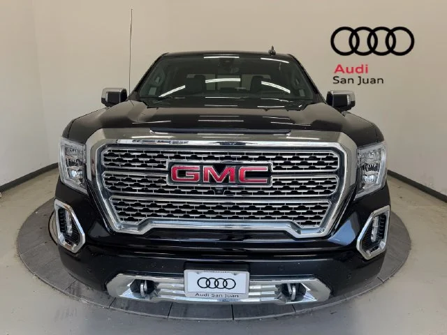 Used 2019 Black GMC Denali image 2