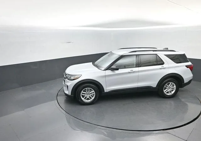 New 2026 Space White Metallic Ford Active image 26