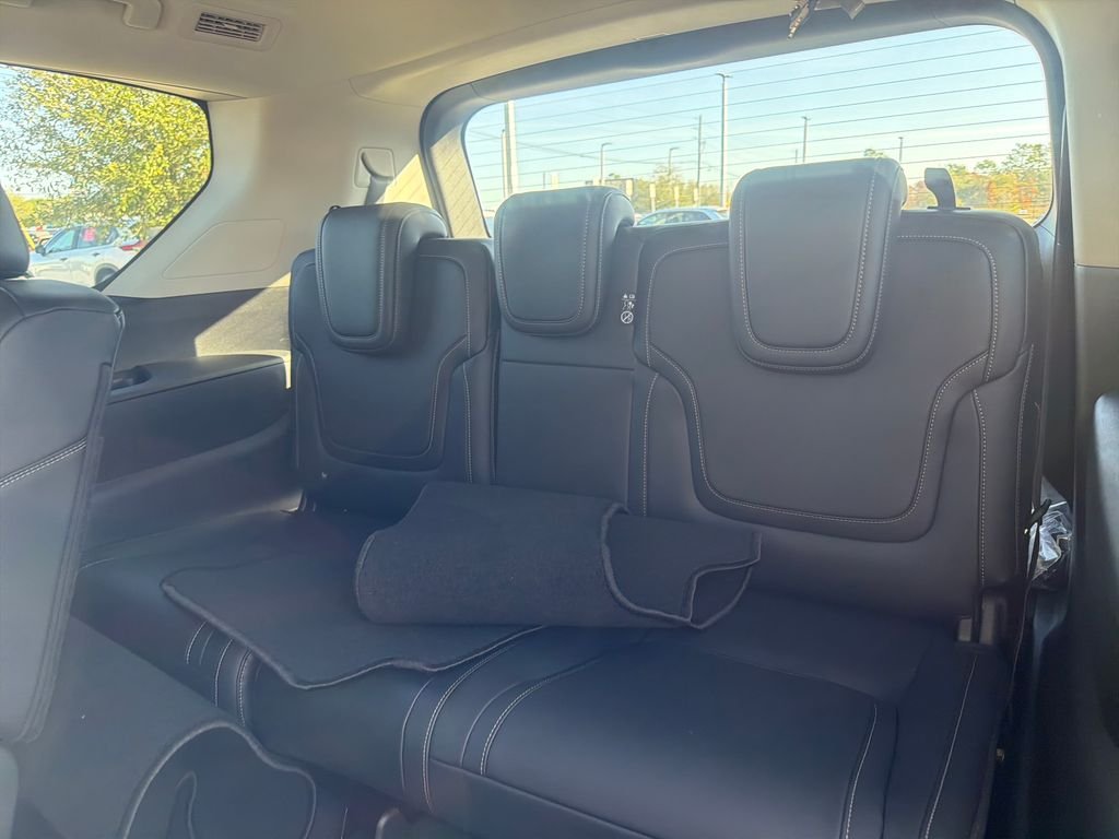 New 2026 Nissan Armada SV 4D Sport Utility