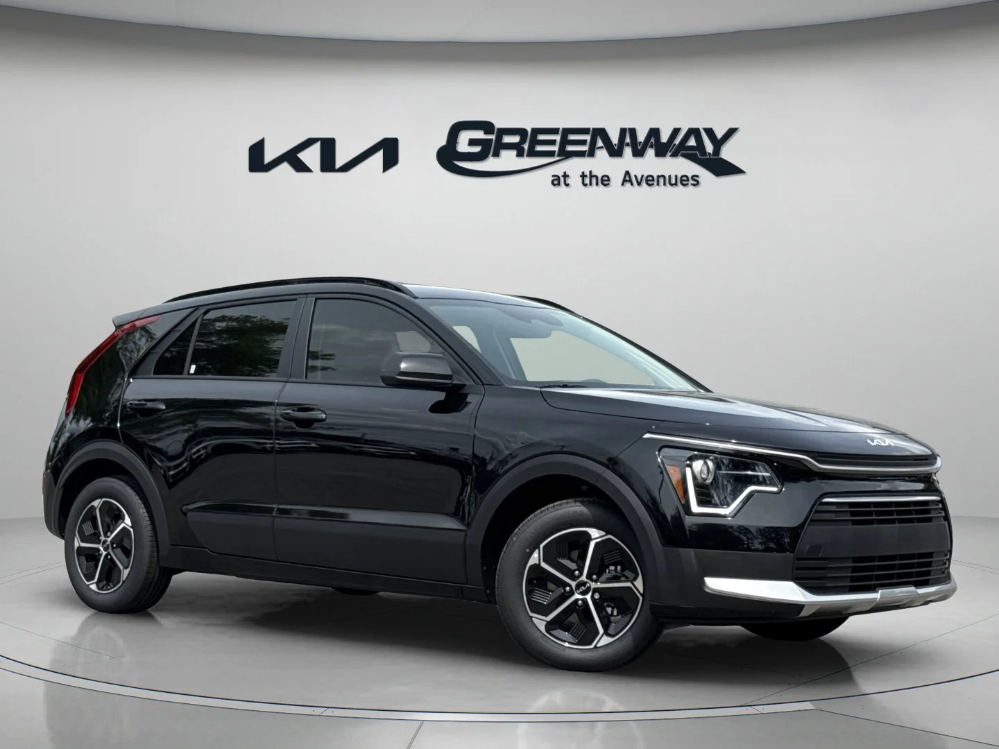 2026 Kia Niro LX HEV's photo