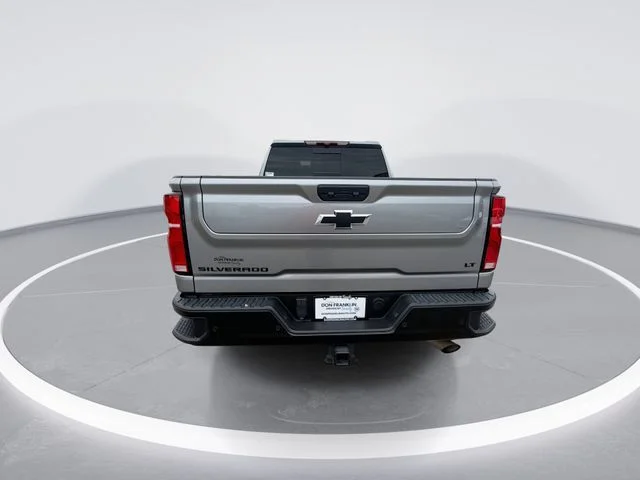 Used 2025 Gray Chevrolet LT image 7