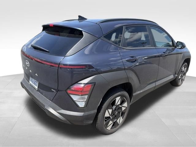 Used 2024 Blue Hyundai SEL image 11