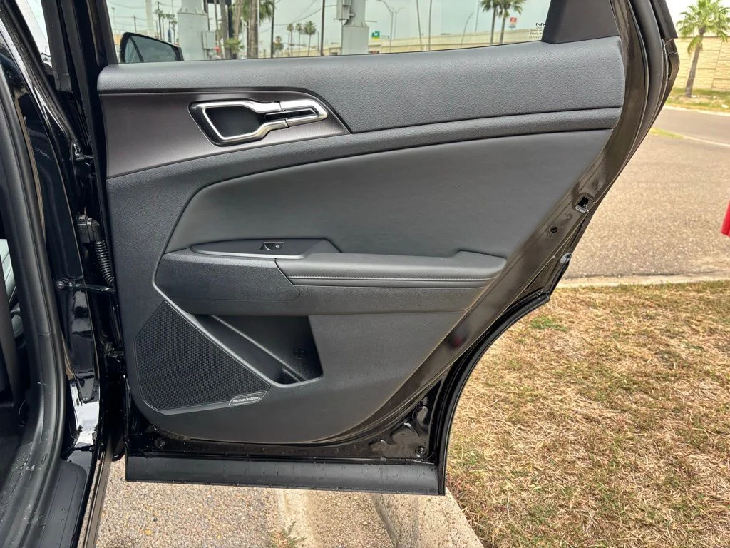 2026 Kia Sportage SX - Photo 20