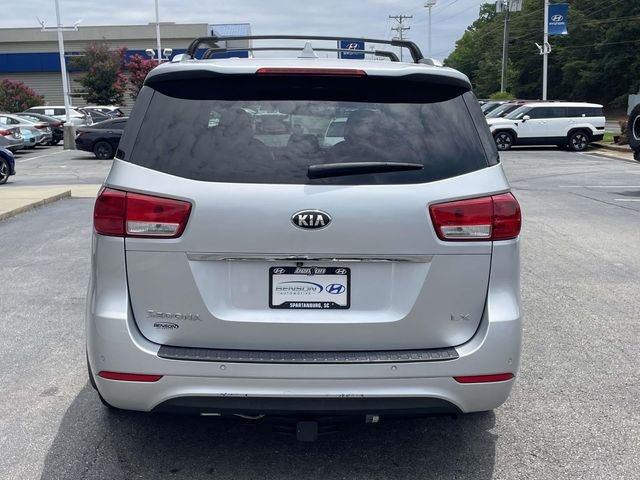 2018 Kia Sedona LX - Photo 6