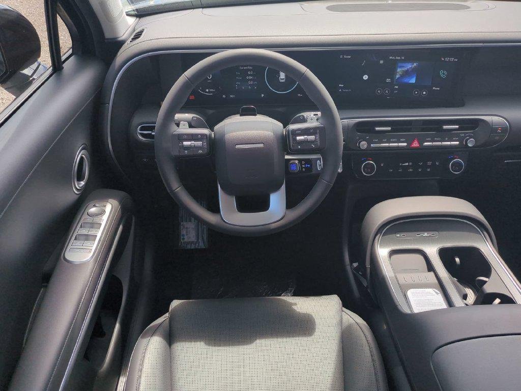 New 2027 Black Hyundai SEL FWD image 20