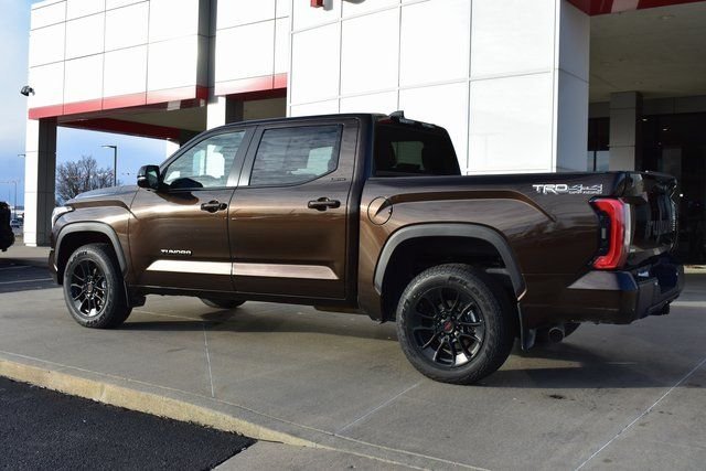 Used 2025 Brown Toyota Limited image 7