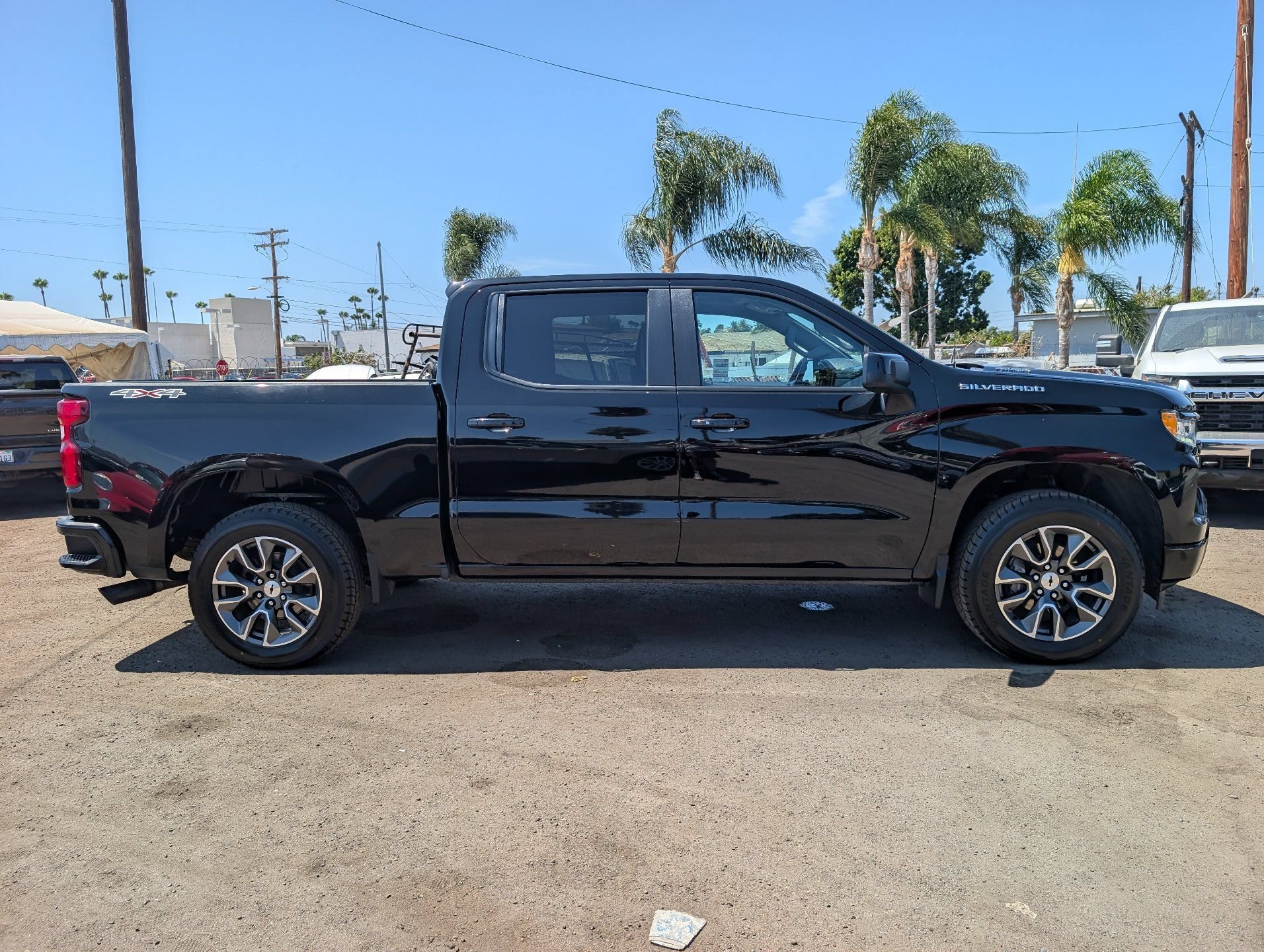 Certified Used 2022 BLACK Chevrolet RST image 7