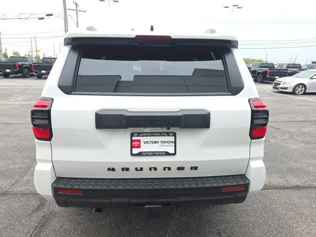 New 2026 White Toyota SR5 image 6