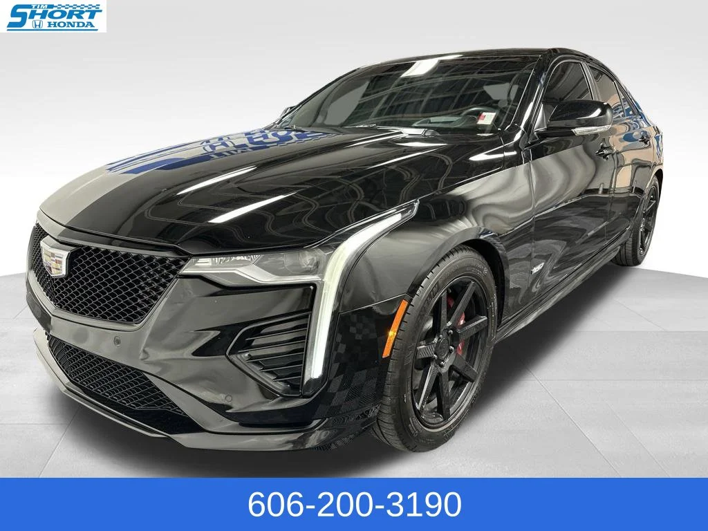 2022 Cadillac CT4