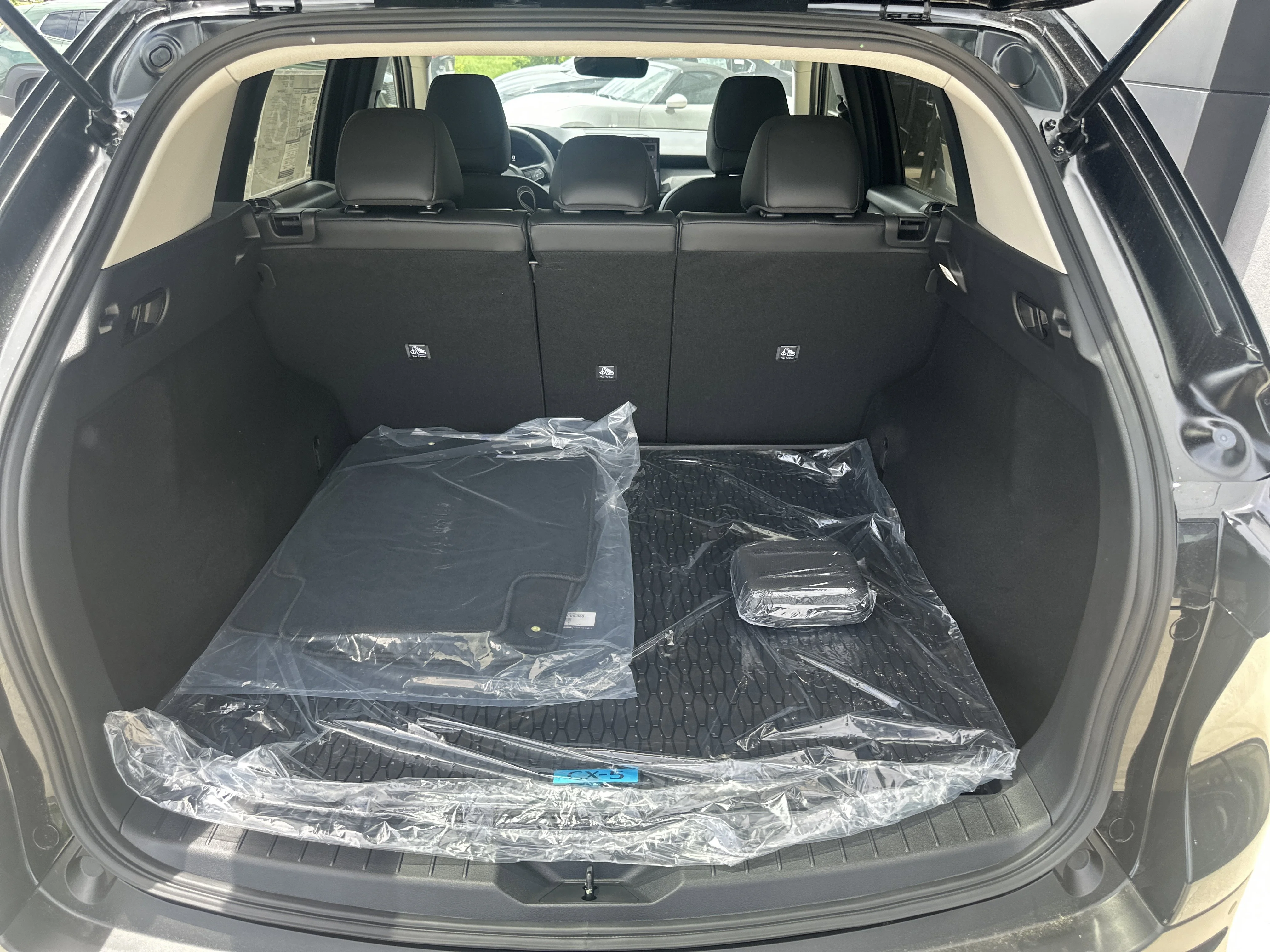 New 2026 Jet Black Mica Mazda 2.5 S Select AWD image 18