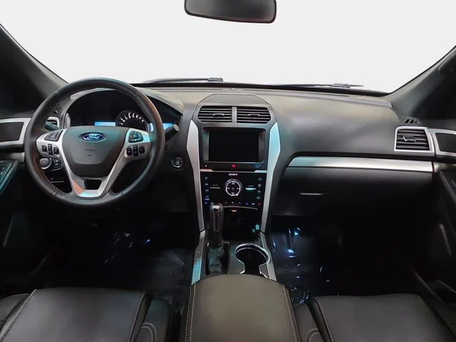 Used 2015 Ingot Silver Ford Sport image 10