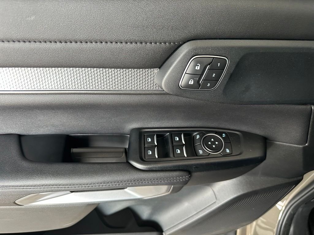 Used 2026 Gray Ford Lariat image 12