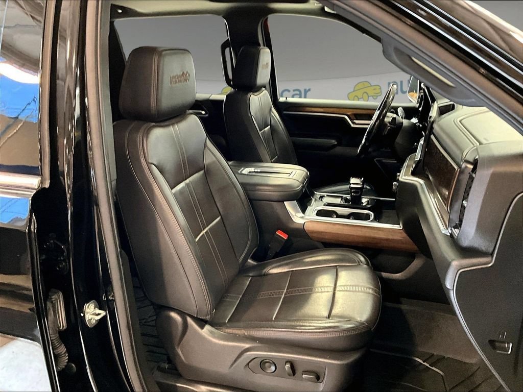 Used 2022 BLACK Chevrolet High Country image 11