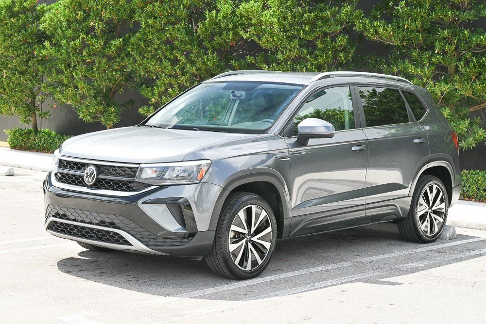 2022 Volkswagen Taos SE