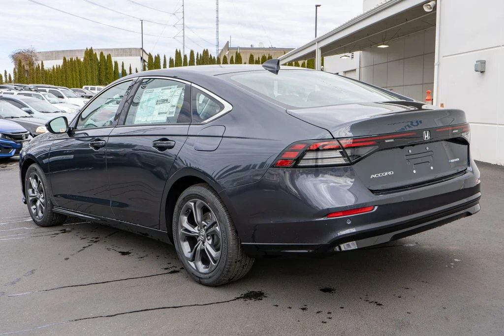 New 2026 Meteorite Gray Metallic Honda EX-L image 8