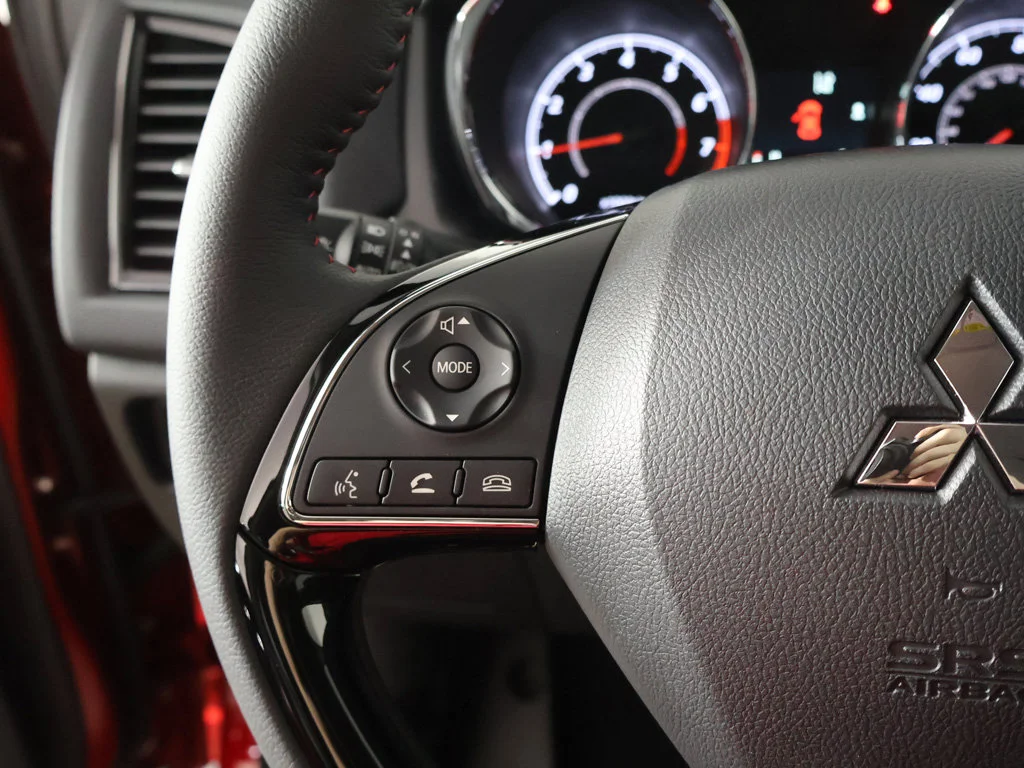New 2027 Red Mitsubishi 2.0 LE 2WD image 35