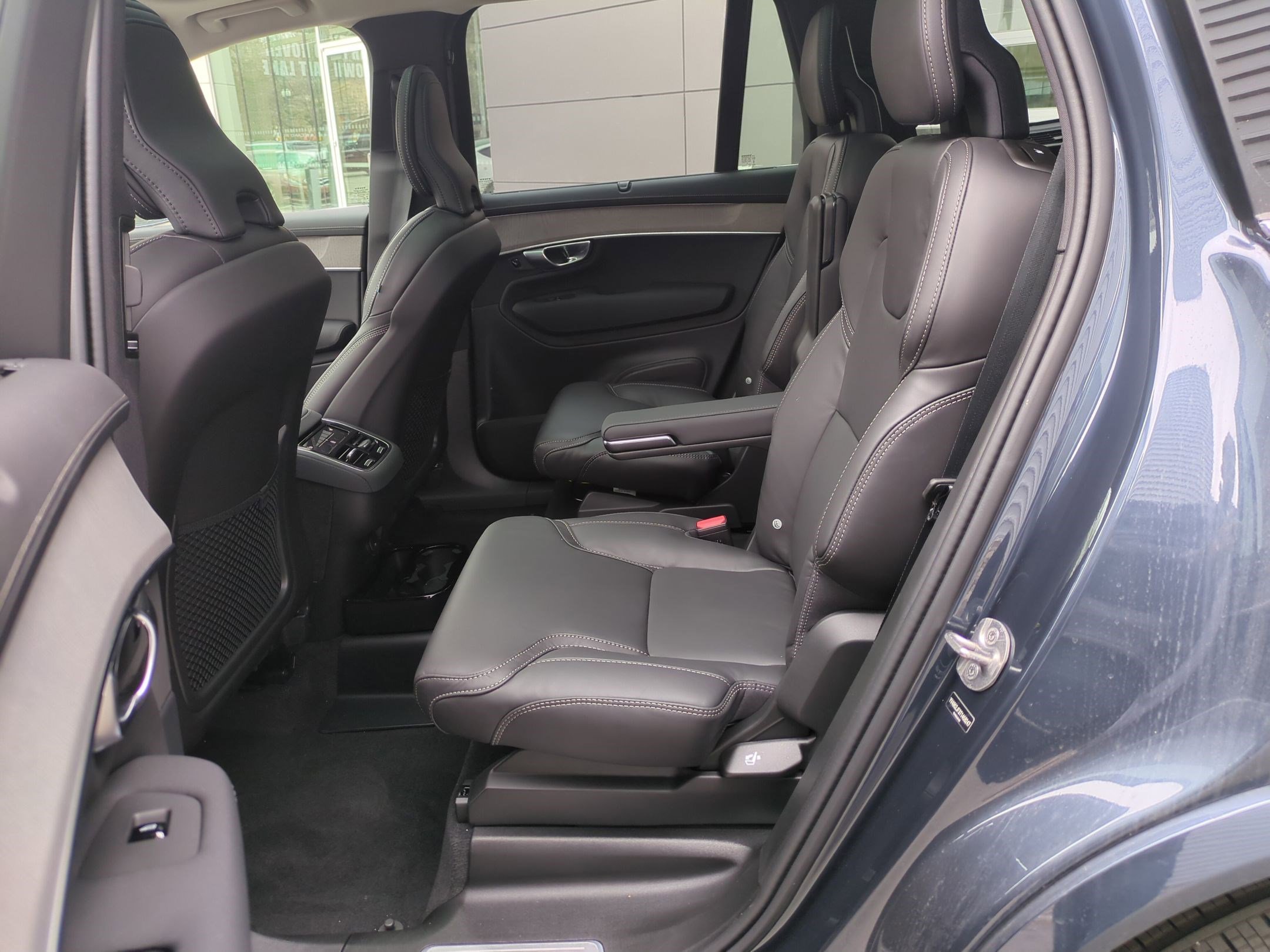 New 2026 Denim Blue Volvo Ultra image 15