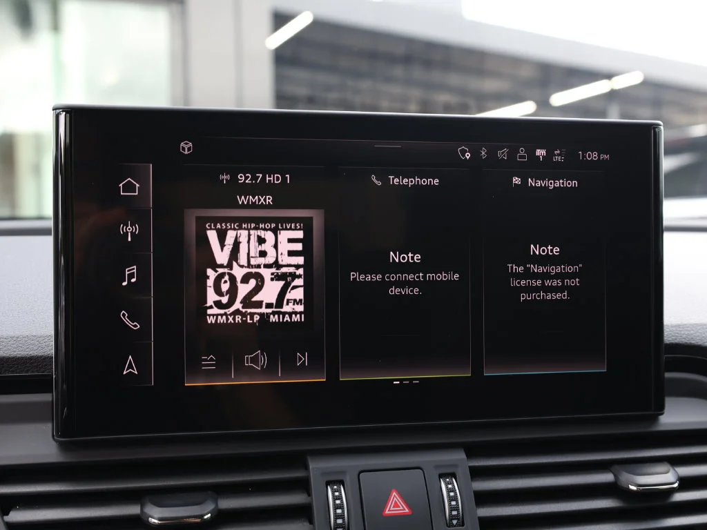 Used 2024  Audi 45 S line Premium Plus image 32