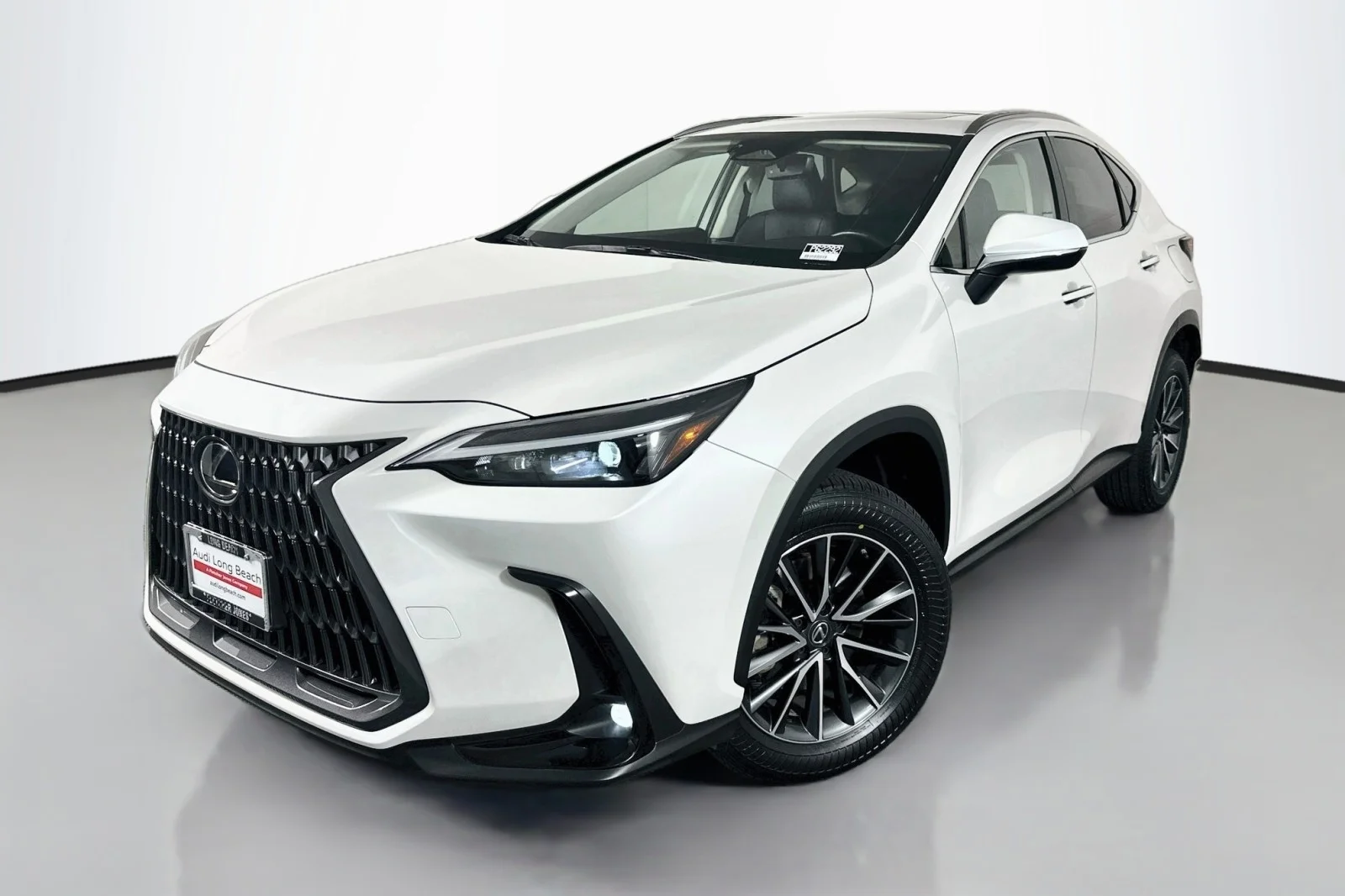 2023 Lexus NX Hybrid