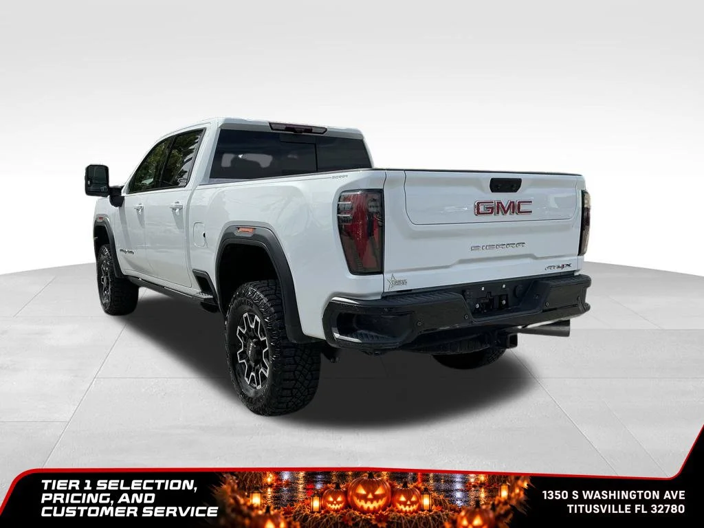 Used 2024 Summit White GMC AT4X image 5