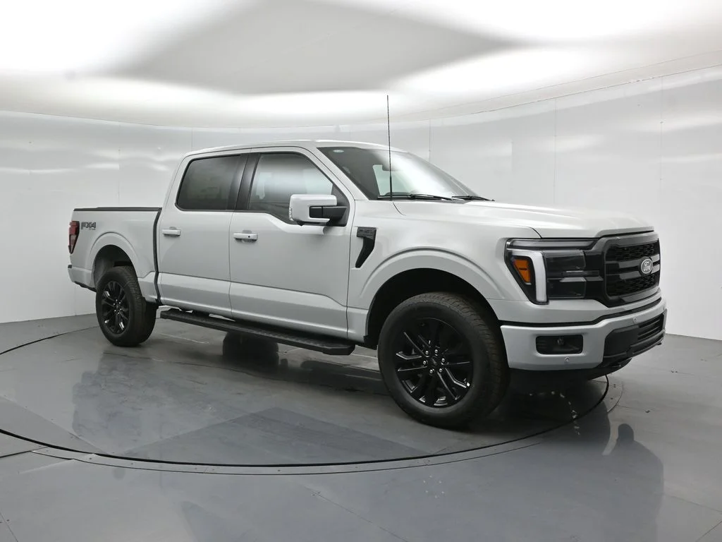 New 2026 Avalanche Ford Lariat image 24