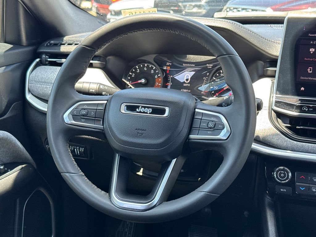 Certified Used 2024 White Jeep Latitude image 22