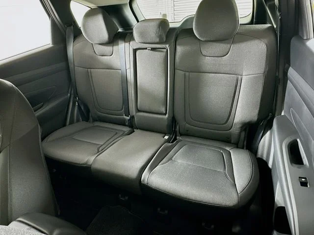 New 2026 Hyundai TUCSON SE