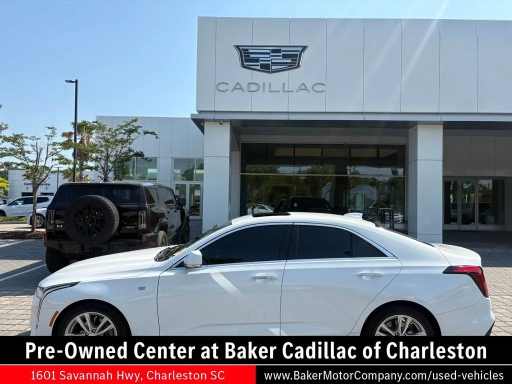 2023 Cadillac CT4