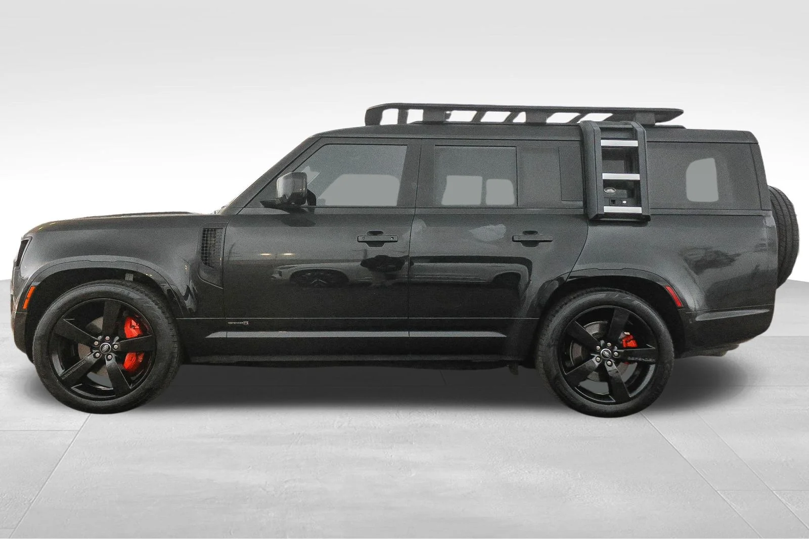 2023 Land Rover Defender X - Photo 8