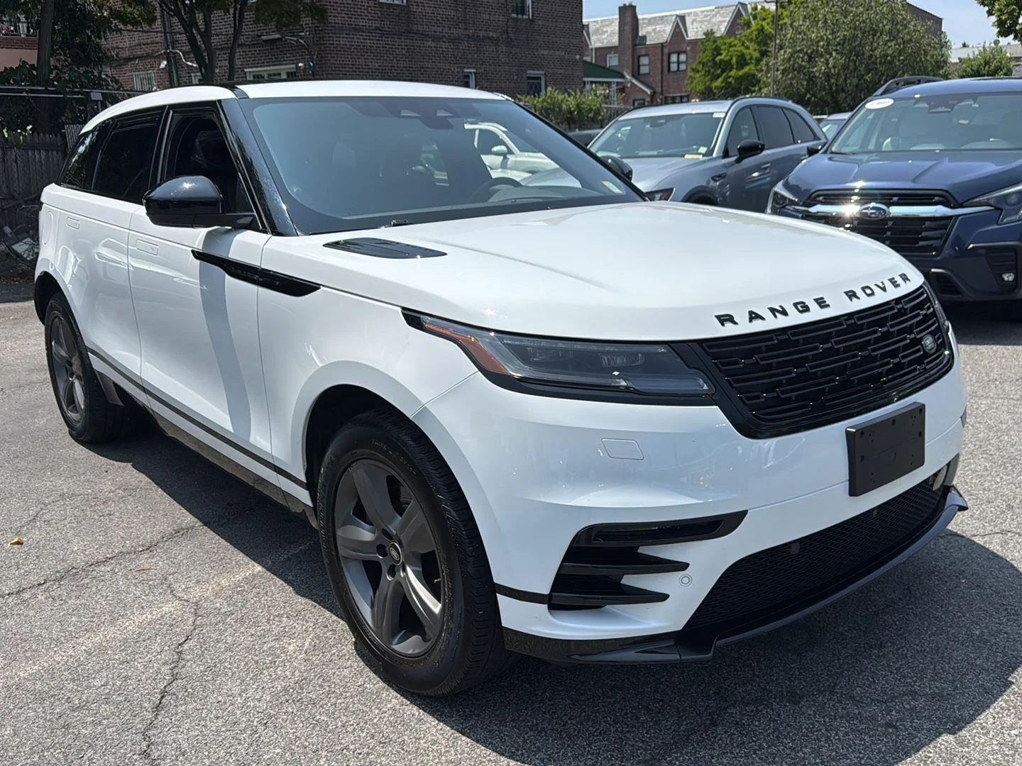 2025 Land Rover Range Rover Velar Dynamic SE - Photo 9