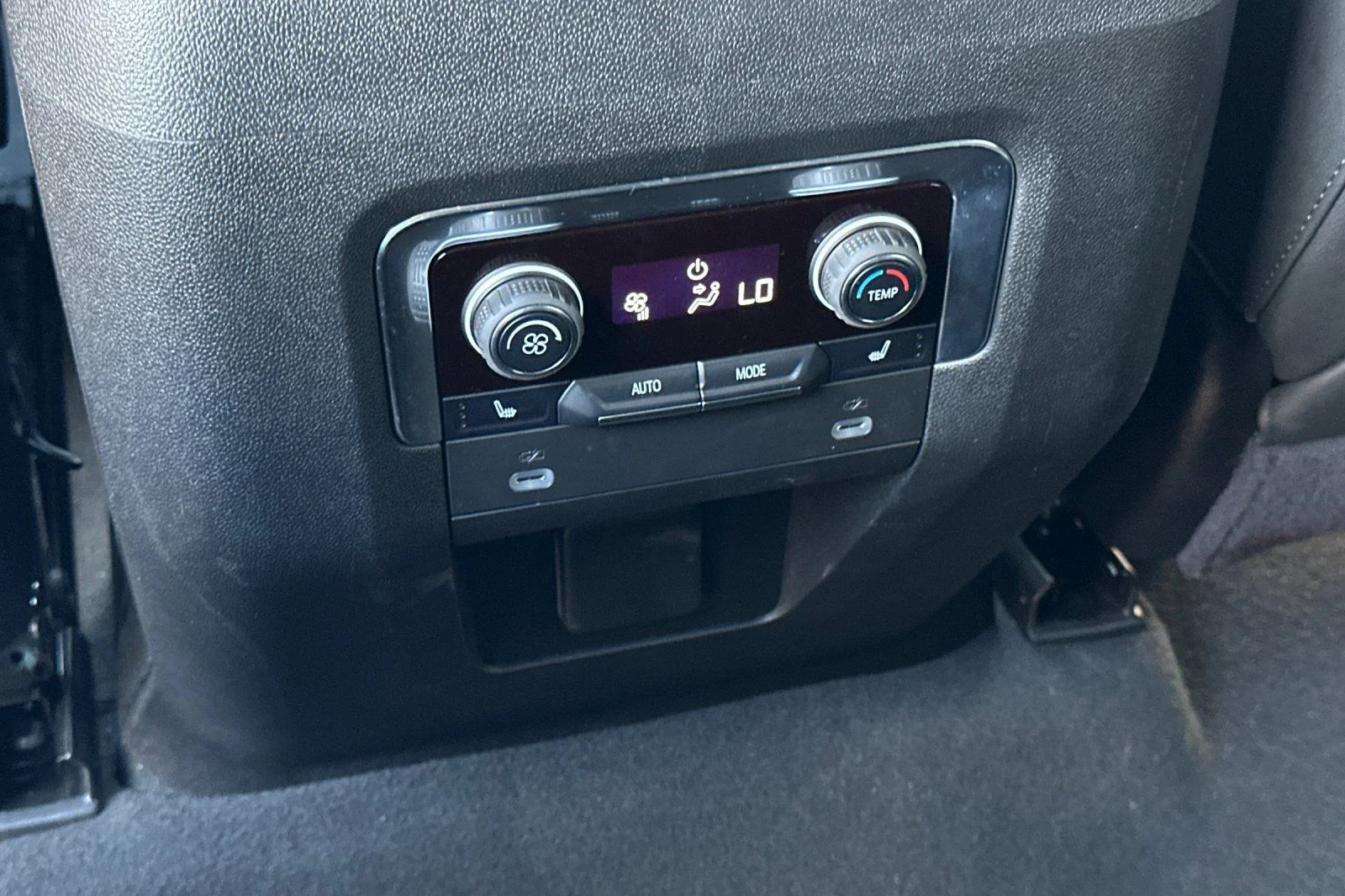2024 Chevrolet Tahoe LT - Photo 15